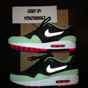 Authentic Nike Shoes